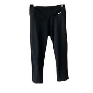 Nike crop black leggings XS